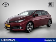 Toyota Auris - 1.8 Hybrid Dynamic Go | Dealer onderhouden | Stoelverwarming