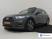 Audi Q5 - 55 TFSIe Quattro S-Line Competition 367 PK AUTO | Glazen pan