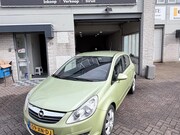 Opel Corsa - 1.4-16V Cosmo