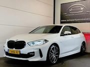 BMW 1-serie - 118i M-Pakket High Executive Cruise Control, Apple Carplay,