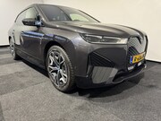 BMW iX - High Executive 77 kWh | Laserlicht | Driving Assistant Profe
