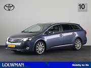 Toyota Avensis - Wagon 2.0 VVTi Executive Business | Trekhaak | Panoramadak |