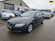 Volvo V70 - 2.0D Limited Edition Clima Bj:2010 NAP