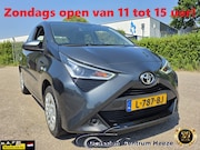 Toyota Aygo - 1.0 VVT-i x-Play AUT! 1e Eig! Camera! Carplay! Trekhaak! VAK