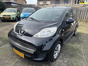 Peugeot 107 - 1.0-12V XS