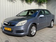 Opel Vectra - 1.8-16V Comfort|Navigatie|Climate Control|Dealer Onderhouden
