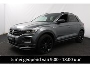 Volkswagen T-Roc - 1.5 TSI 150pk DSG Sport Business R | R-Line | Winterpakket |