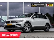 Volkswagen Tiguan - 1.5 TSI Life | Trekhaak | Carplay | Stoelverwarming