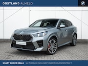 BMW X2 - sDrive20i High Executive M Sport Automaat / Panoramadak / Tr
