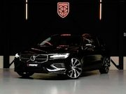 Volvo V60 - T6 PHEV AWD Ultimate Bright |PANO|TREKH.|H&K|360°