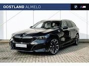 BMW 5-serie - 550 5 Serie Touring 550e xDrive M Sport Automaat / Tre