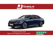 BMW i5 - M60 xDrive 84 kWh Panoramadak - Bowers & Wilkins - Driving A