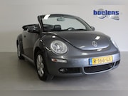 Volkswagen Beetle Cabrio - 1.6 Trendline | STOEL-VERW | AIRCO | ELEK-RAMEN | CPV | 16'L