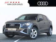 Audi Q2 - S edition 35 TFSI 150 PK | Achteruitrijcamera | Privacy glas