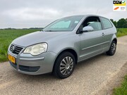 Volkswagen Polo - 1.4-16V Optive