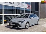 Toyota Corolla - 1.8 Hybrid Dynamic |Sensor voor en achter | Verwarmde stoele