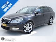 Skoda Octavia - Combi 1.4 TSI Elegance Business Line Lees tekst! | Leder | C
