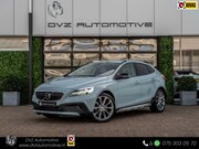 Volvo V40 Cross Country - 1.5 T3 Aut. Momentum | Blis | 18" LMV | Winter Pack