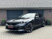 BMW 5-serie - 520I TOURING HIGH EXE M SPORT PANO BOWERS EN WILKINS ICONIC