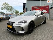 Lexus IS-Serie - 300h Hybrid Business Line