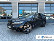 Volkswagen Touareg - 3.0 TSI eHybrid 462 pk 4 Motion R | Trekhaak wegklapbaar | L