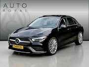 Mercedes-Benz CLA-Klasse - CLA 180 AMG Line SFEERVERLICHTING | STOELVERWARMING | ACHTER