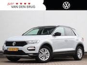 Volkswagen T-Roc - 1.0 TSI Style | Trekhaak | Achteruitrijcamera | Cruise contr