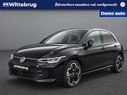 Volkswagen Golf - 1.5 eHybrid 204pk DSG Life Edition / Zwenkbare trekhaak / Do