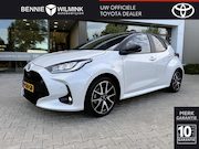 Toyota Yaris - 1.5 Hybride Executive | Bi-Tone | Pdc (12367km)