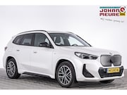BMW iX1 - eDrive20 67 kWh M-Sport *SOH 99%* harman/kardon | LEDER | EC