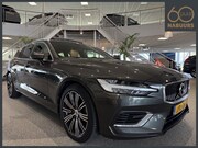 Volvo V60 - 2.0 T6 Twin Engine AWD Inscription, Pano, Trekhaak, Adaptive