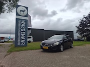Volvo V60 - D4 Kinetic | 5-Cilinder | Trekhaak |