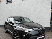 Toyota C-HR - 2.0 Hybrid Dynamic Keyless