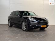 Porsche Cayenne - 4.8 S Luchtvering/ Schuifdak / Youngtimer / staat