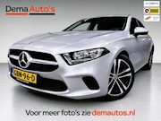 Mercedes-Benz A-klasse - 180 BUSINESS EDITION AUTOMAAT/NAVI/ECC/PDC/CRUISE///