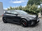 Seat Ibiza - 1.5 TSI EVO FR 150PK Led|Nav|Camera|Carplay Zwart