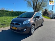 Kia Venga - 1.6 CVVT Plus Pack Navigatie Automaat Achteruitrijcamera