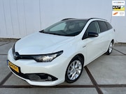 Toyota Auris - 1.8 Hybrid Black Edition Clima - trekhaak - full map navi -