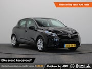 Renault Clio - 1.6 E-Tech Full Hybrid 145 evolution | Parkeersensoren achte
