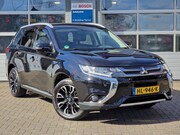 Mitsubishi Outlander - 2.0 PHEV Executive Edition|New-Type|Trekhaak|Camera|Clima|Cr