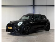 MINI John Cooper Works - Mini 1.5 136PK Dalston edition JCW-pack Pano Carplay