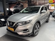 Nissan Qashqai - 1.3 DIG-T Design Edition / Navi / Stoelverwarming / Trekhaak