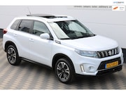 Suzuki Vitara - 1.5 Hybrid Adventure Pano Carplay Camera ACC