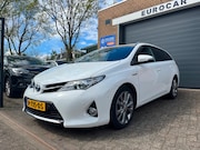 Toyota Auris - Touring Sports 1.8 Hybrid Lease