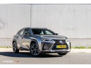Lexus UX - 250h Executive Line