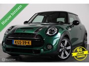 MINI Cooper S - 2.0 60 Years Edition - Pano - Stoelverwarming - Carplay
