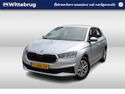 Skoda Fabia - 1.0 TSI 95pk Ambition / Navigatie / LED / LM 15 inch / Parke