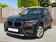 BMW X1 - XDrive25e Business Edition Plus TREKHAAK SPORT LEER STOELVER