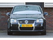 Volkswagen Golf - 3.2 R32