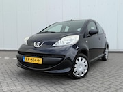 Peugeot 107 - 1.0-12V XR Carplay Airco 5 Deurs Creme Interieur